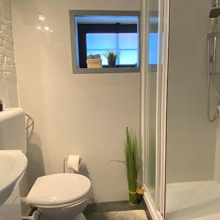 Amur Vendeghaz 2 * Гардонь